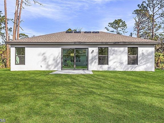 3rd image of 724 Goldrock Rd