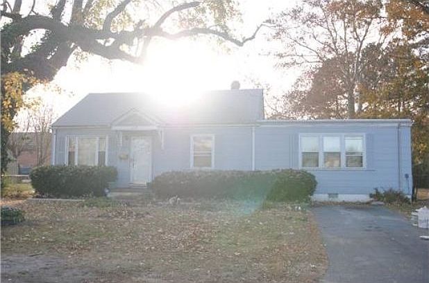 1st image of 1519 Palmyra St
