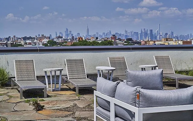 Rented by Compass | media 46