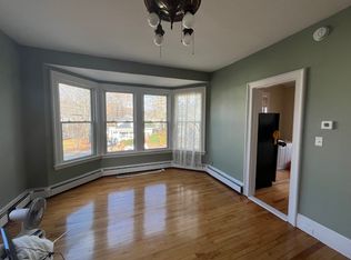 94 Pleasant Ave #2, Peaks Island, ME 04108