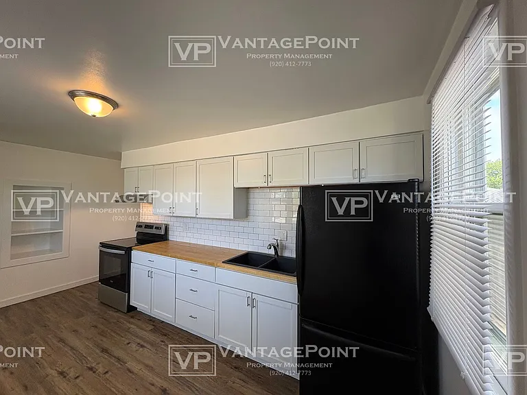 714 Buchholz St — Photo 3