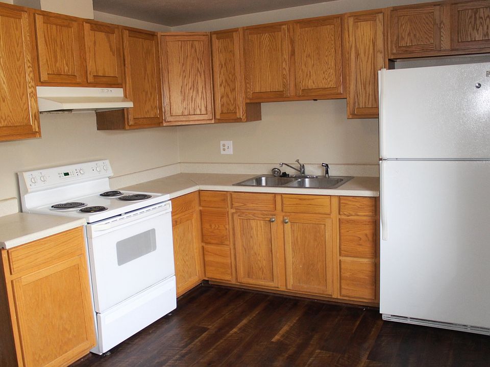 1st image of 3770 Owens St APT C