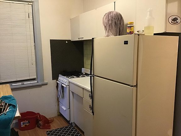 5th image of 3073 N Bartlett Ave #A