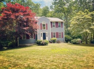51 Reynolds Ave, Rehoboth, MA 02769