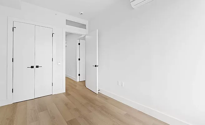 Rented by REAL New York | media 22