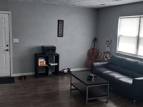 5th image of 4612 Hardy Ct APT B