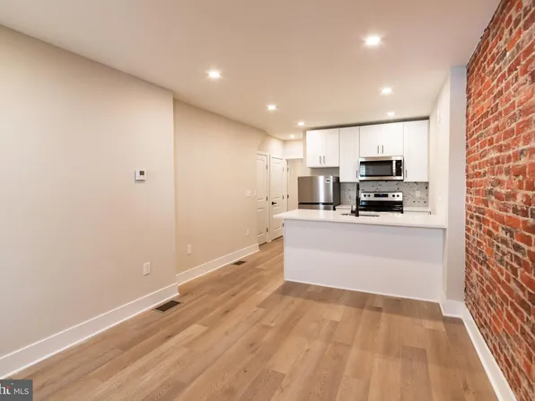 1844 S 23rd St #1F, Philadelphia, PA 19145