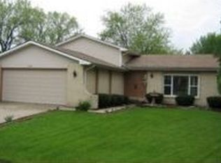10024 Grant Ct, Crown Point, IN