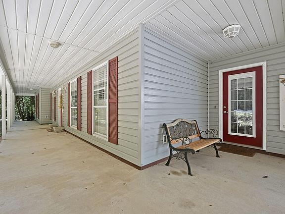 5th image of 2272 Spring Lake Rd