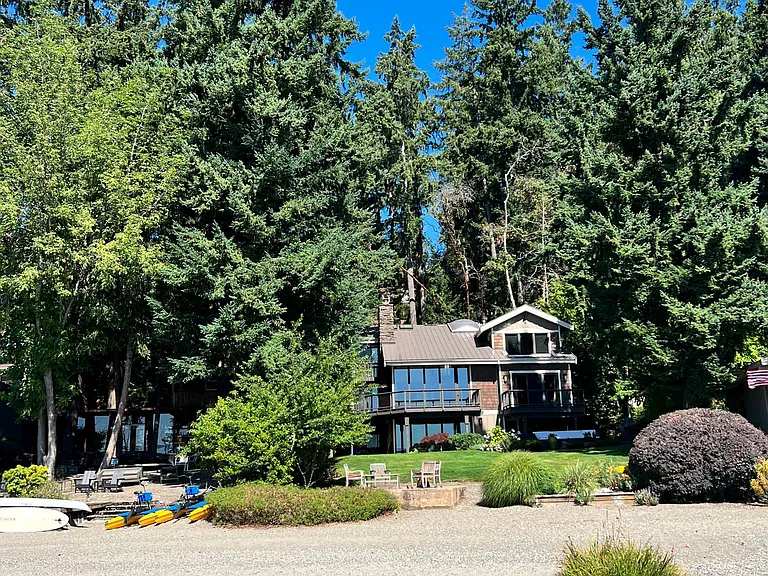 366 W Lake Sammamish Pkwy NE — Photo 3
