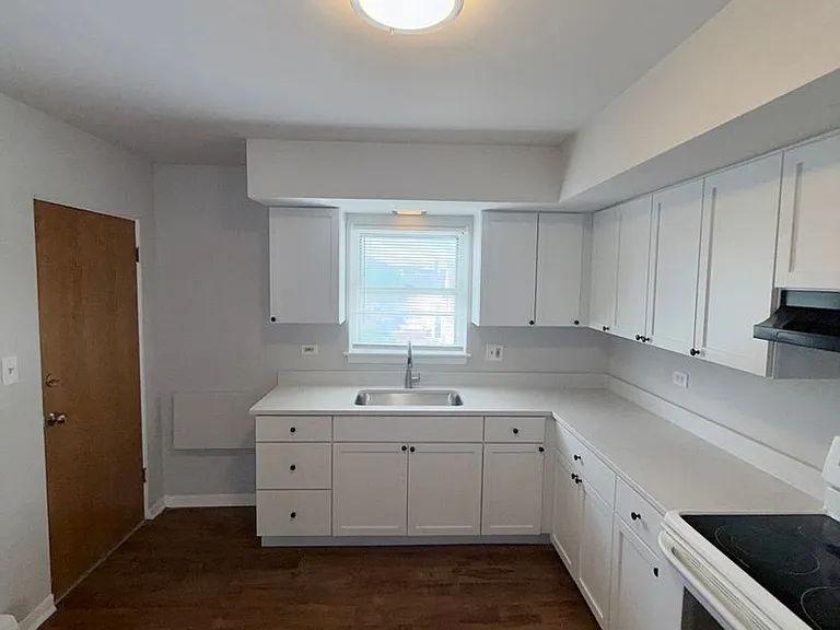 1246 South 57th — Photo 3