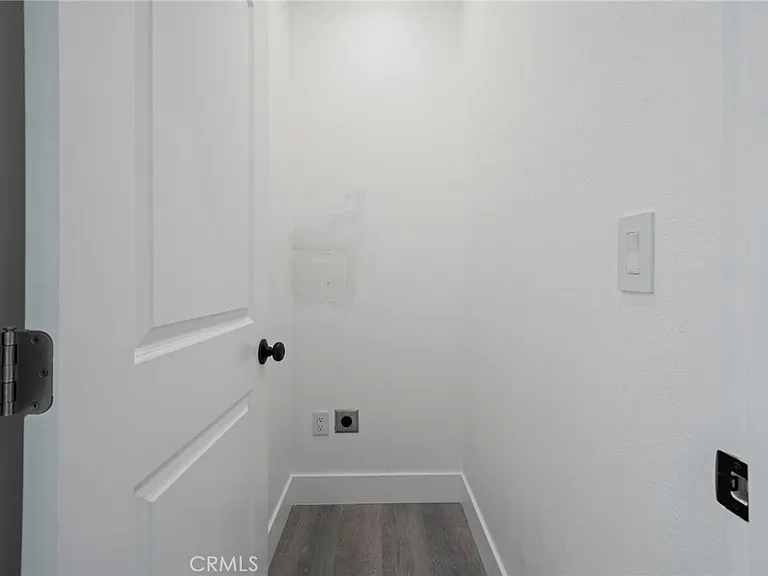 1476 Kenneth Dr — Photo 46