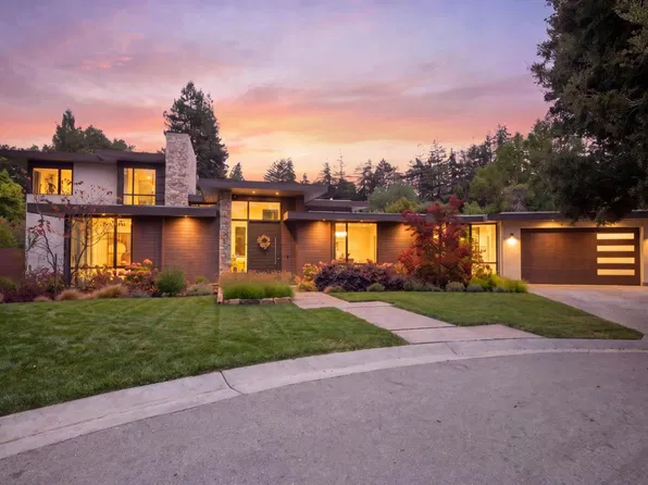 2170 Edgecourt Dr, Hillsborough, CA 94010