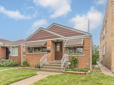 5328 N Austin Ave, Chicago, IL, 60630