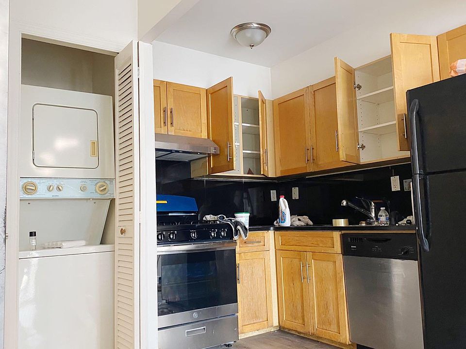 1st image of 13340 37th Ave #4