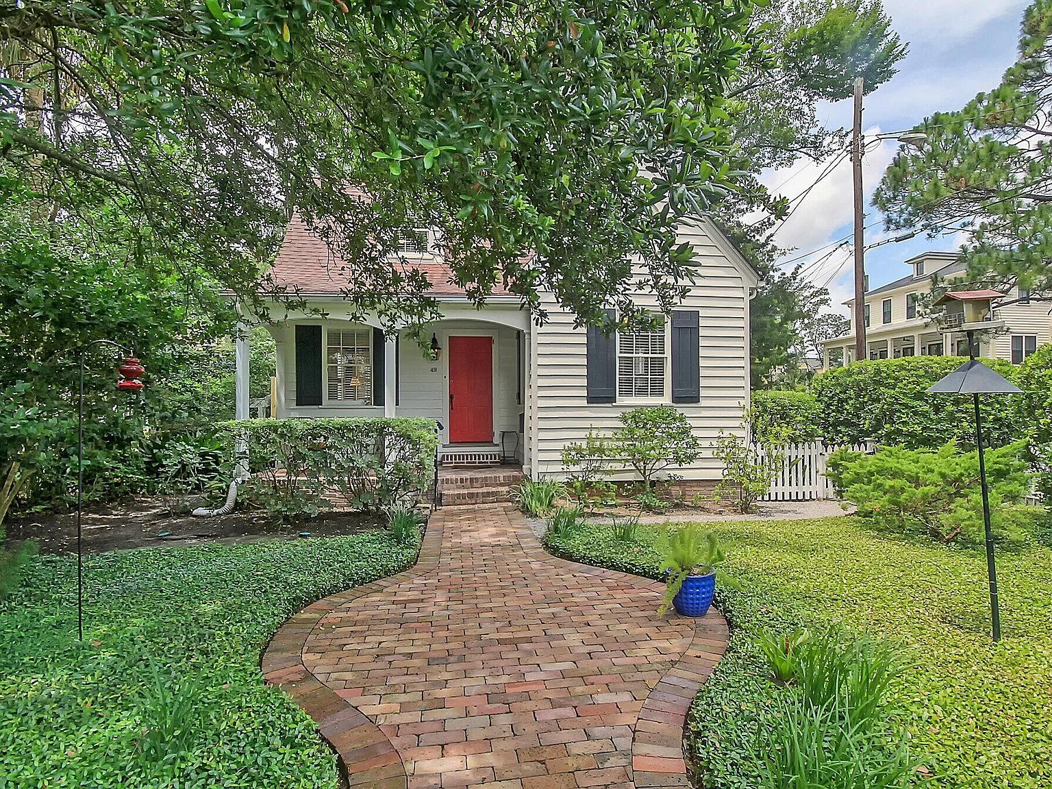 49 Gadsden St, Charleston, SC 29401 MLS 23014223 Zillow