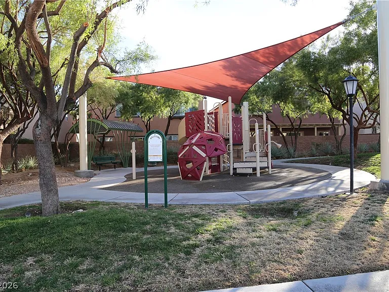10642 Cave Ridge St — Photo 33