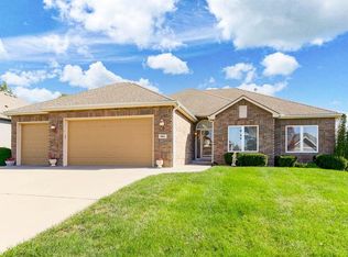 6811 Woodside Ave, Kansas City, MO 64133
