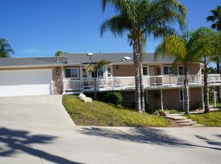 318 Muddy Ln, Vista, CA 92084