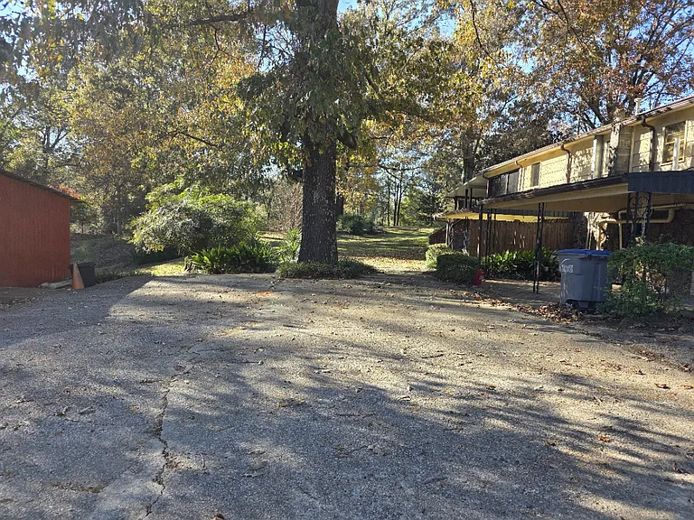 3933 Midway Rd #4D — Photo 10