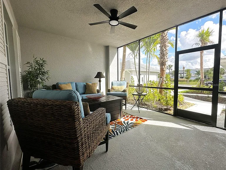 14221 Heritage Landing Blvd #2014 — Photo 26