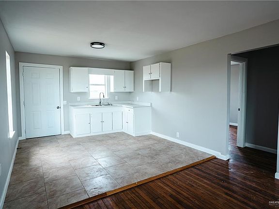 4th image of 15610 San Gemma St