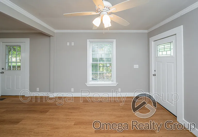 2104 Yancey Ave — Photo 11