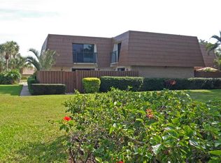6194 SE Riverboat Dr, Stuart, FL 34997