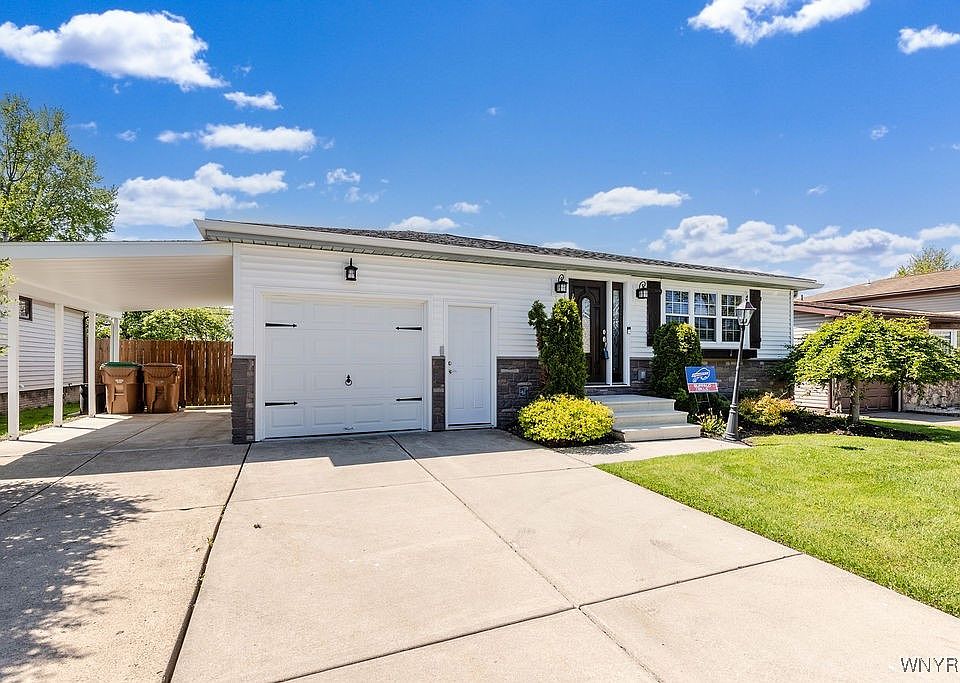 1st image of 63 Basswood Dr