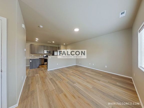 3rd image of 1887 Belton Hts