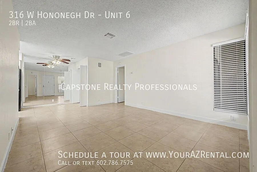 La Crescenta Comfort Awaits: Charming 2 Bed, 2 Bath in a Prime Location! — Photo 2