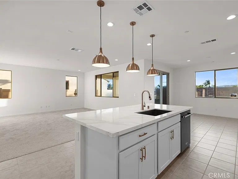 17727 Santa Lucia Ct — Photo 9