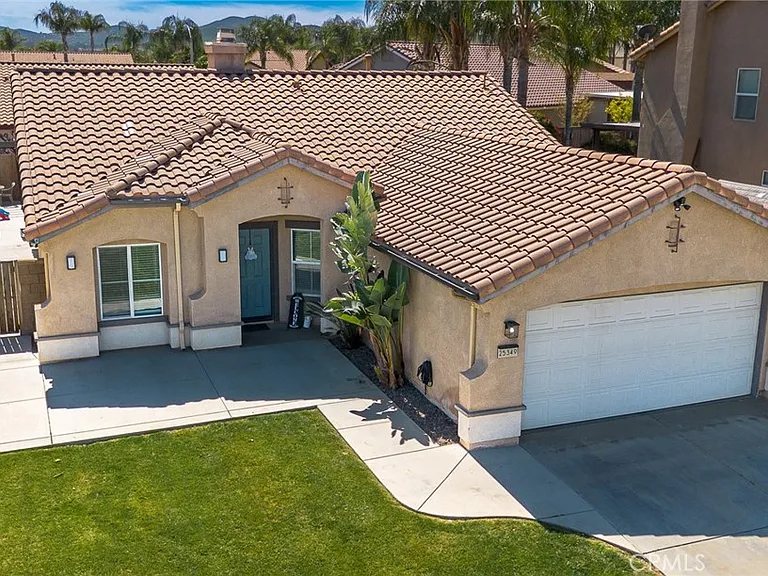 25349 Silverwood Ln — Photo 6