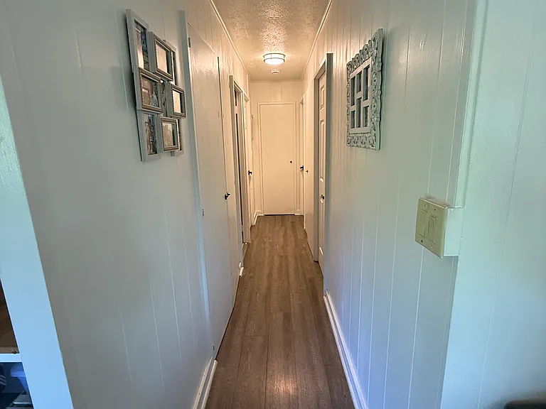 60 Kahope Pl — Photo 2