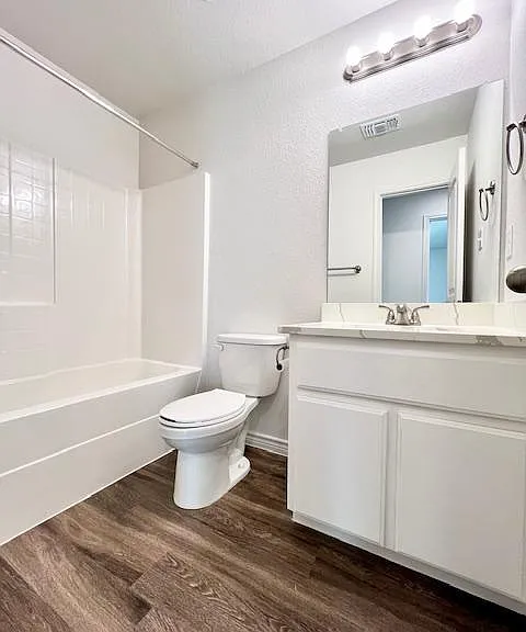 110 Dolphin Dr #A — Photo 14