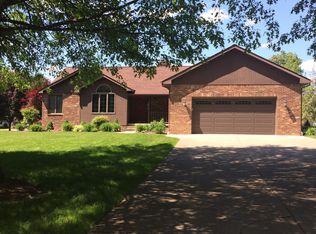 3445 Panin Rd, Hermitage, PA 16148