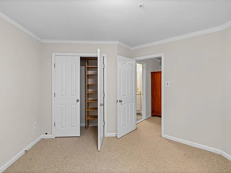5714 Silk Tree Dr — Photo 24