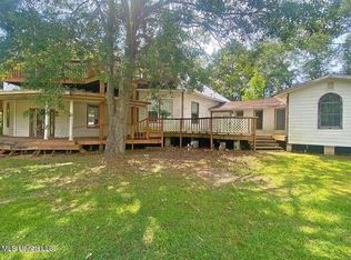 1626 Pleasant Ridge Rd, Forest, MS 39074