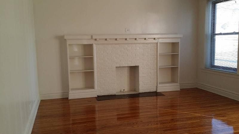 1st image of 3942 W Jackson Blvd #1