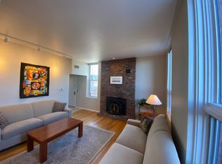 137 Grandview Ave #2, Pittsburgh, PA 15211