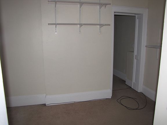 4th image of 228 Summer St APT 3