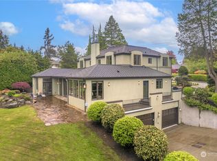 8612 NE 10th St, Medina, WA