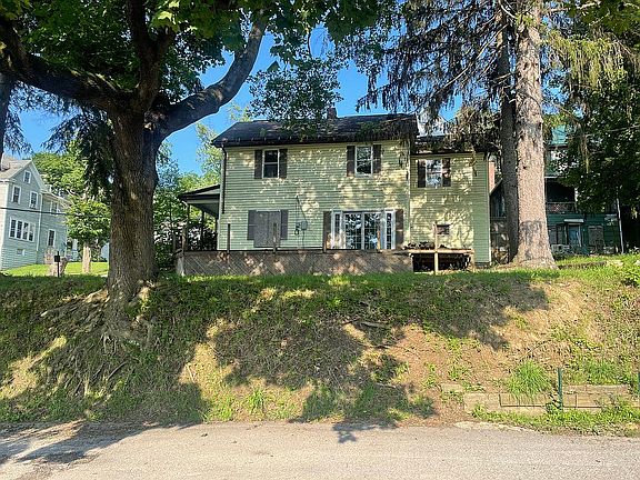 5th image of 309 Harriott Ave