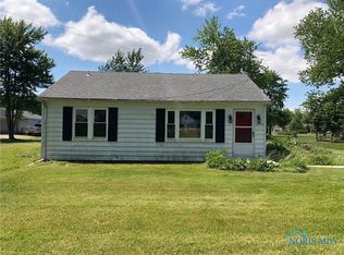 23116 W Edgefield Rd, Genoa, OH 43430