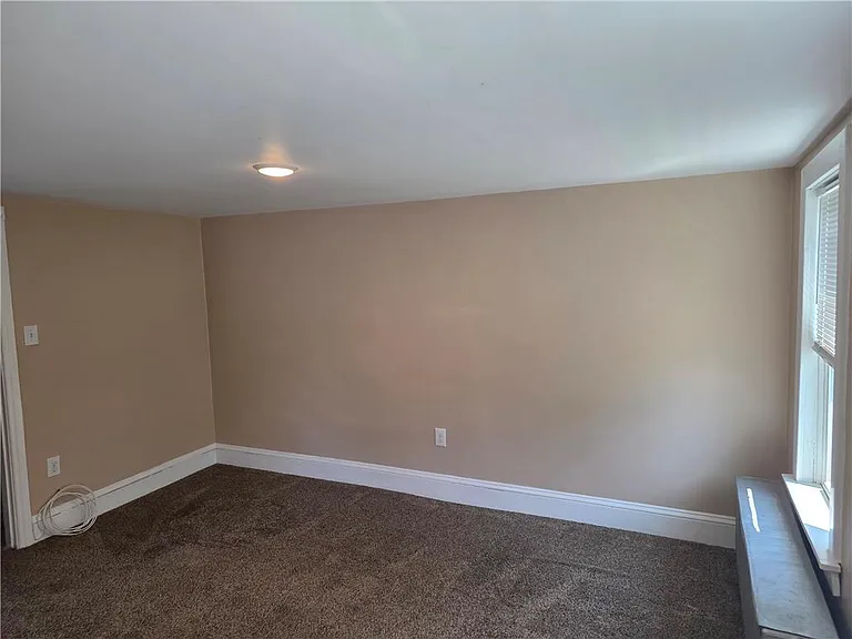 5166 Springmill Rd — Photo 18