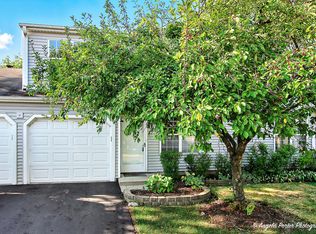2035 Westview Ln, Round Lake Beach, IL
