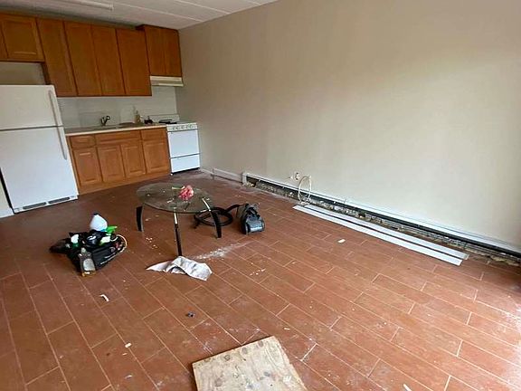 2nd image of 21-29 21st Ave #F3