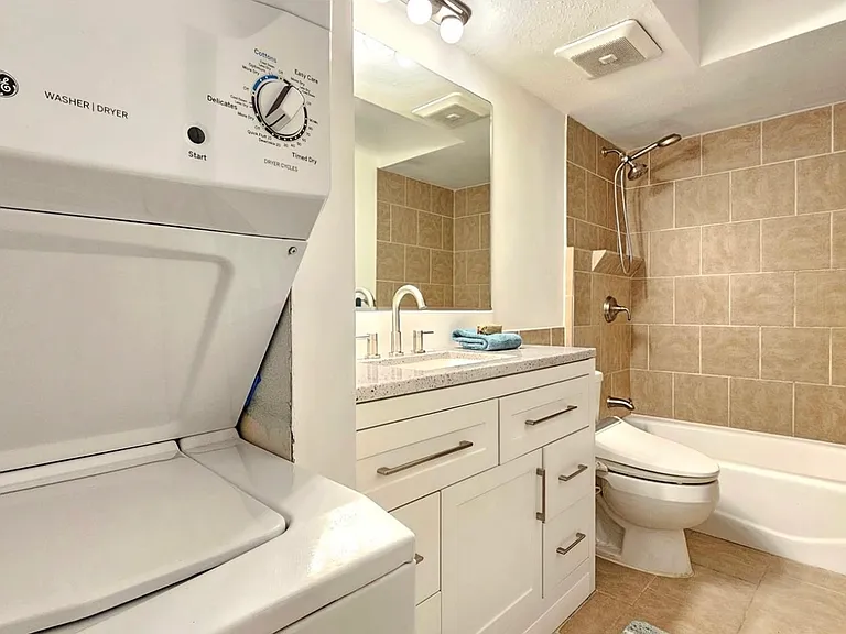 430 Keoniana St #1210 — Photo 8