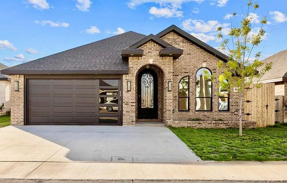 1st image of 8634 Luz Dr