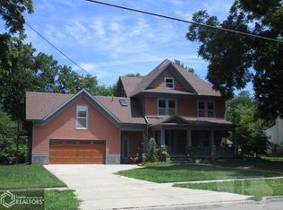 901 S Main St, Fairfield, IA